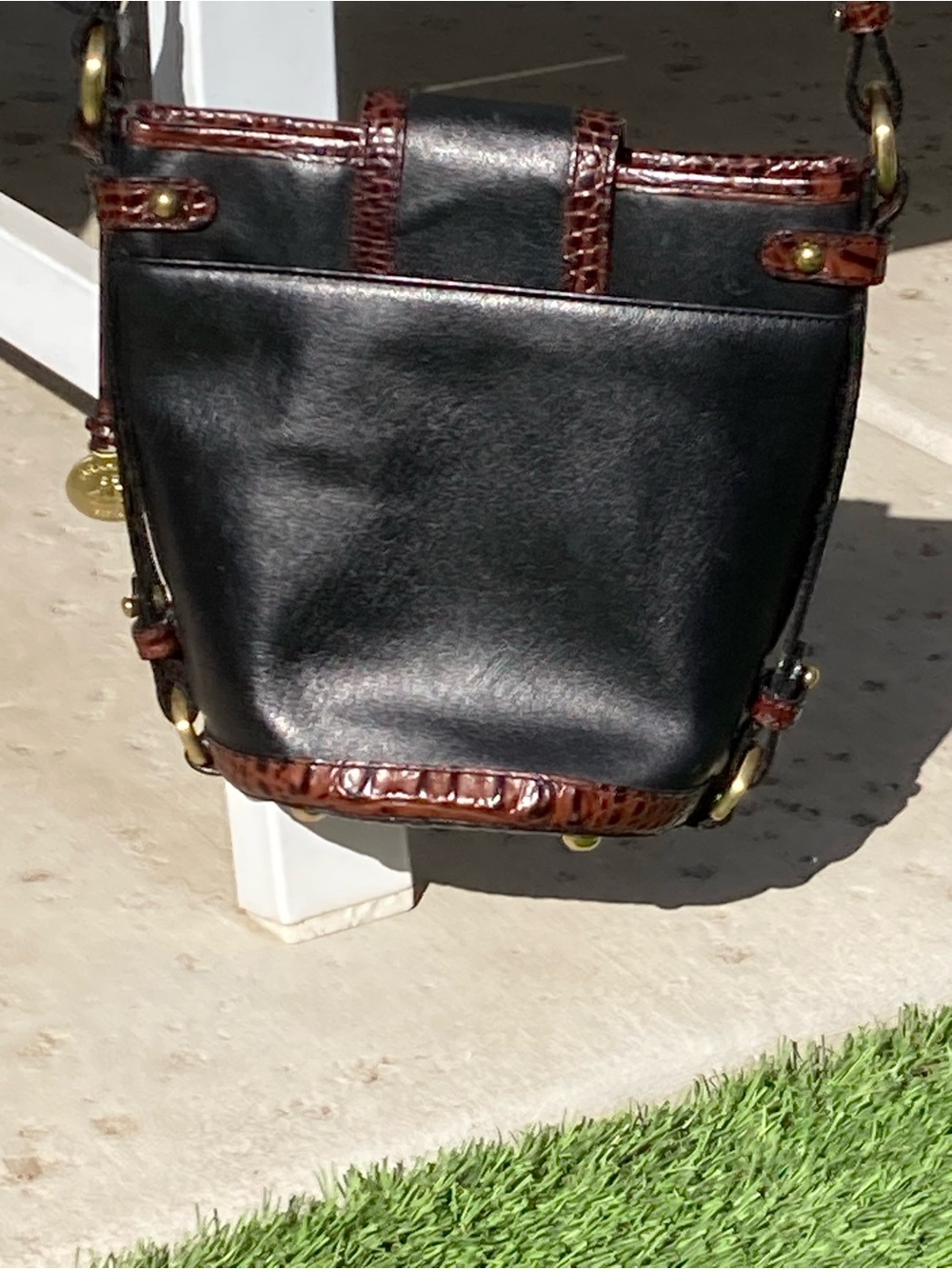 Brahmin Black Leather Crossbody with Brown Croc-Trim - Picture 2 of 12